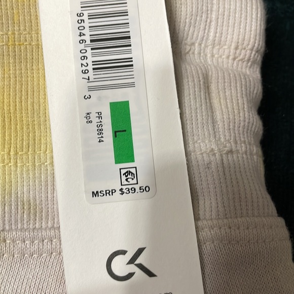 Calvin Klein Performance - Picture 3 of 7